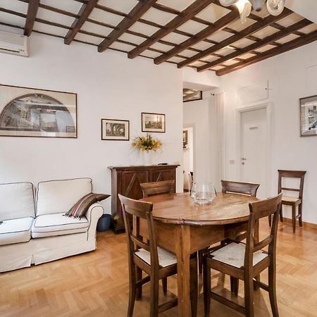 Campo De' Fiori Apartment Рим Экстерьер фото