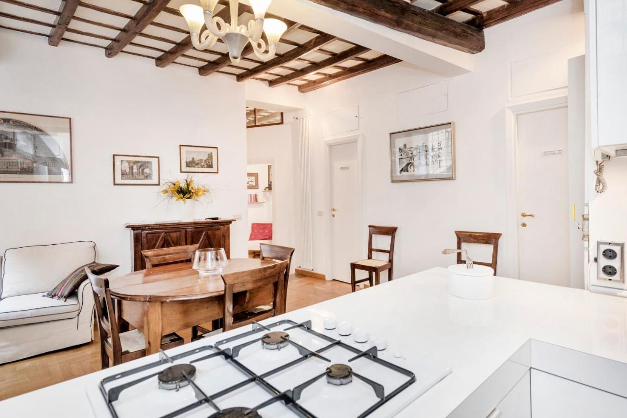 Campo De' Fiori Apartment Рим Экстерьер фото