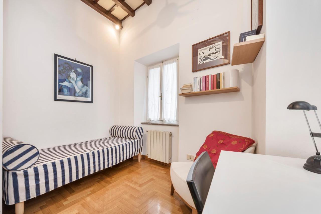 Campo De' Fiori Apartment Рим Экстерьер фото